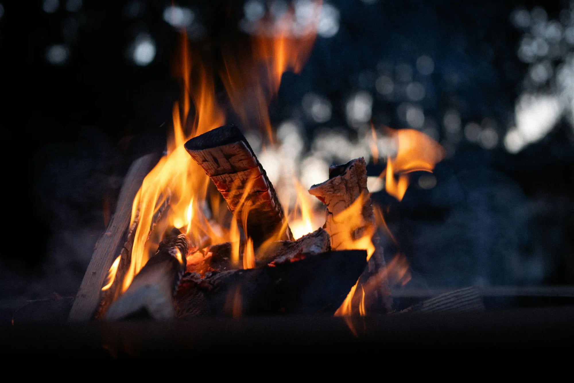 Specialist in fire, from lighters to fire baskets