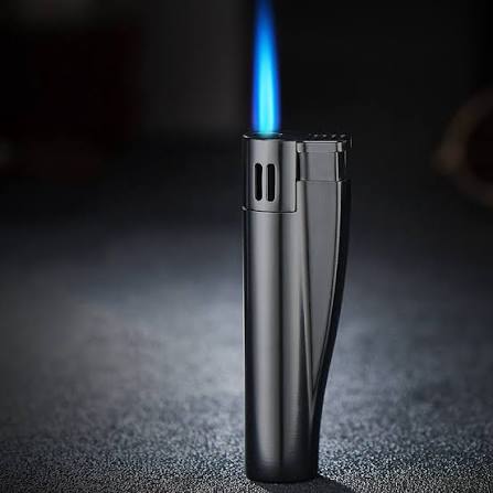 Jet flame lighter with a blue flame under pressure